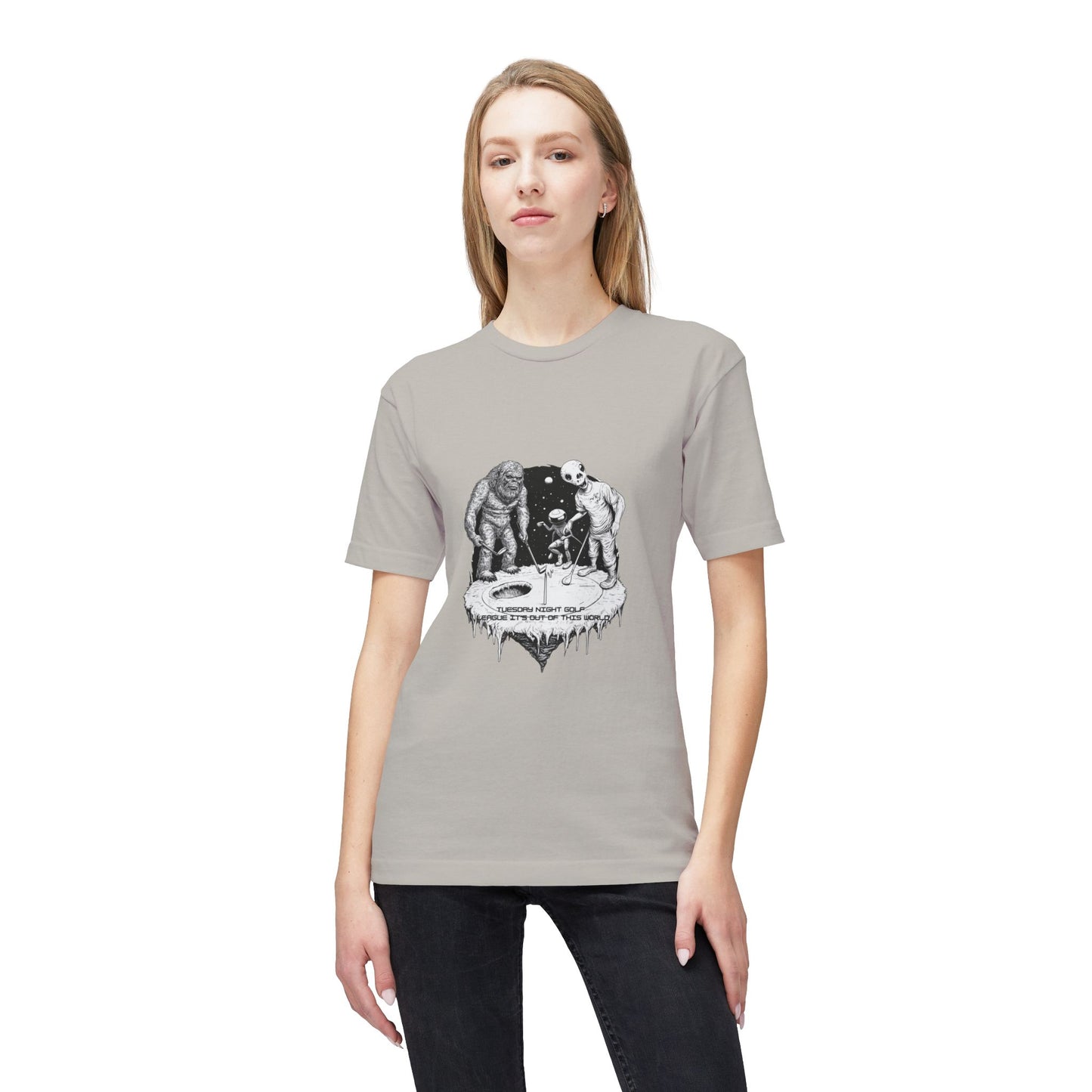 Skeletons Digging Grave Illustration T‑Shirt – Gothic Vintage Horror Tee